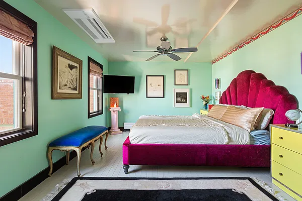 Sold by Compass | media 8
