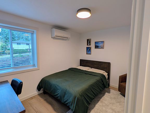 The room is heated and cooled with the wall mounted mini split. It is operated with a remote thermostat.