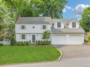 12 Abbey Rd, Darien, CT 06820