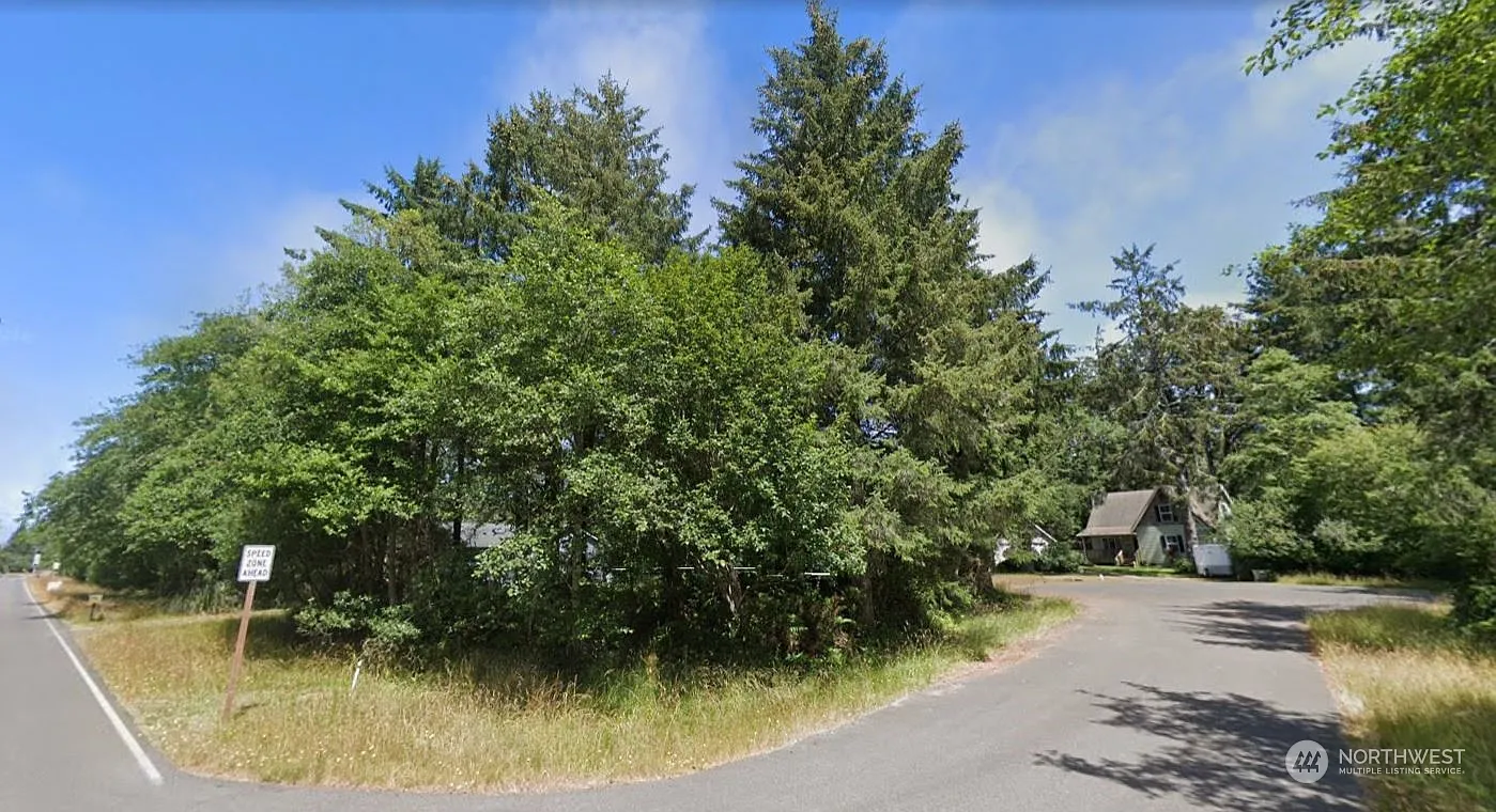 390 Mt. Olympus Avenue SE photo 1