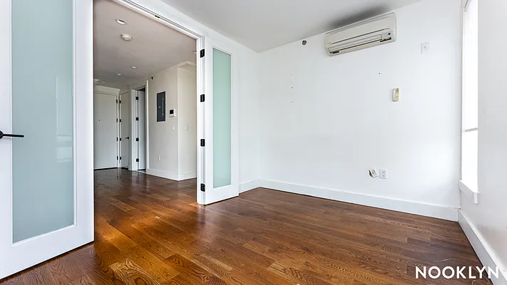 Rented by Nooklyn NYC LLC | media 11