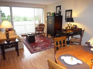 29 Concord Ave APT 803, Cambridge, MA 02138