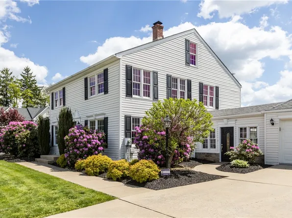 3700 Sandy Hill Rd, Gibsonia, PA 15044