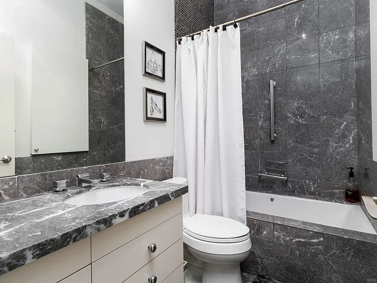 8110 El Paseo Grande #401 — Photo 10