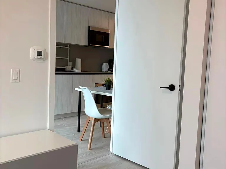 35 Parliament St #823 — Photo 17