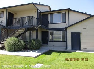 202 Meadowood Ct UNIT B, Dayton, NV 89403