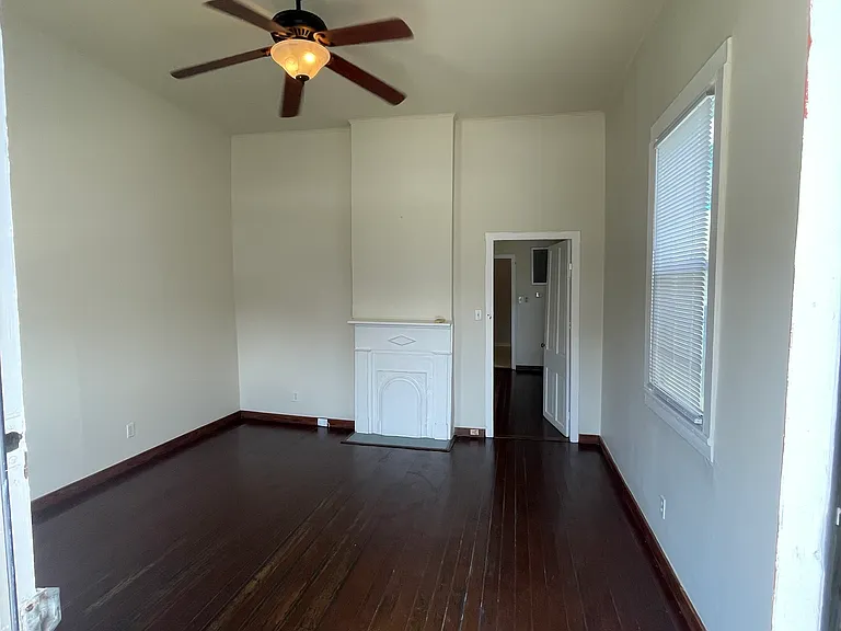 2024 Adams St — Photo 3
