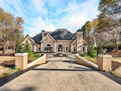 4979 Long Island Dr NW, Sandy Springs, GA, 30327