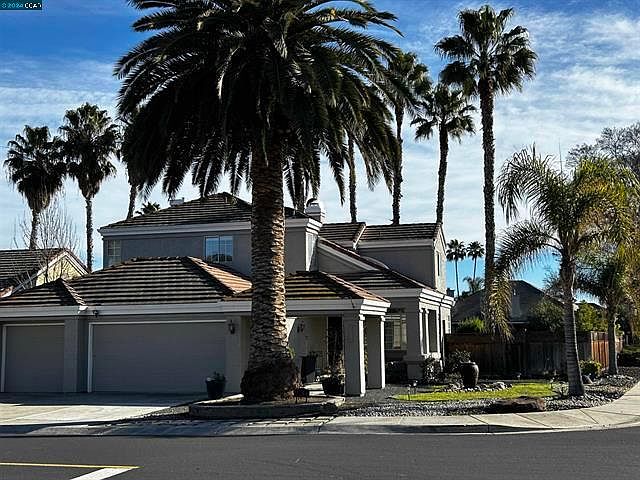 1st image of 1311 Saint Andrews Dr