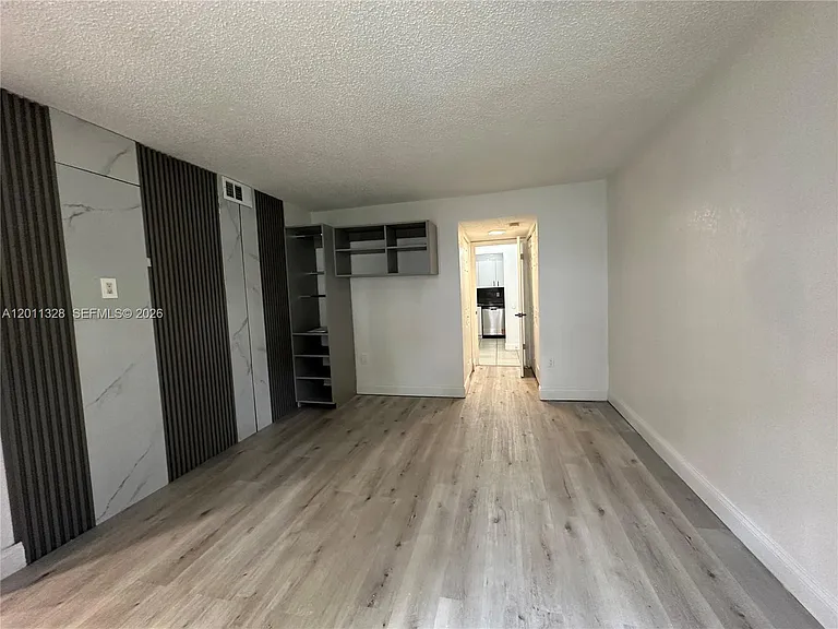 4215 N University Dr #101 — Photo 13