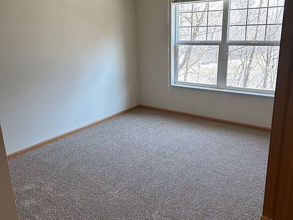 5th image of 879 Dancing Oaks Cir #17