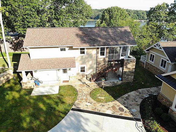 2nd image of 76 Sunset Ln