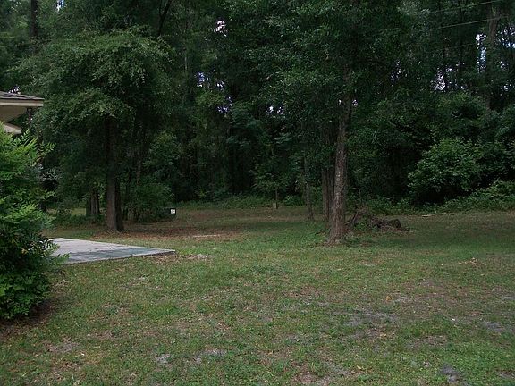 5th image of 10492 Wildwood Dr