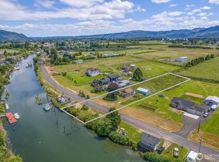 159 S Welcome Slough Rd, Cathlamet, WA 98612