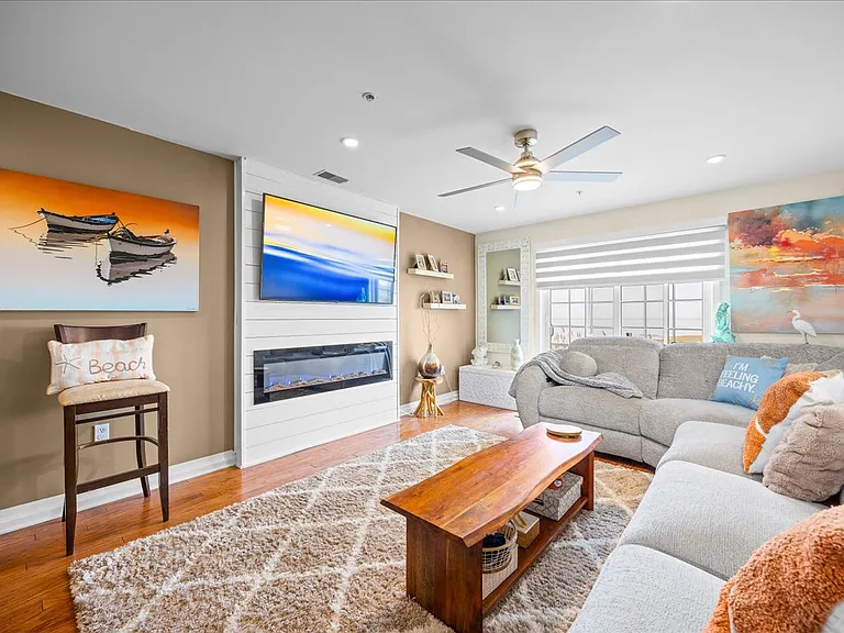 61 Dockside Dr #61 — Photo 3