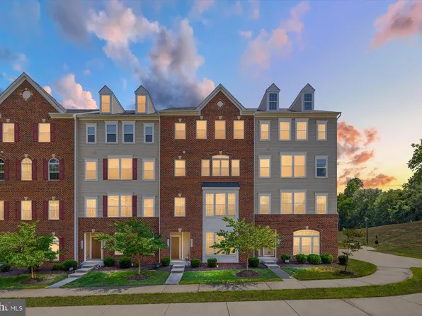 3552 Briarwood Dr, Dumfries, VA 22026