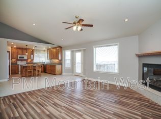 144 S Mountain Rd UNIT A, Kaysville, UT 84037