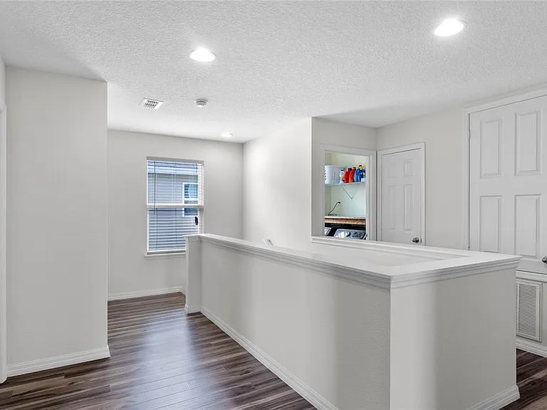 3211 Turret Dr — Photo 11