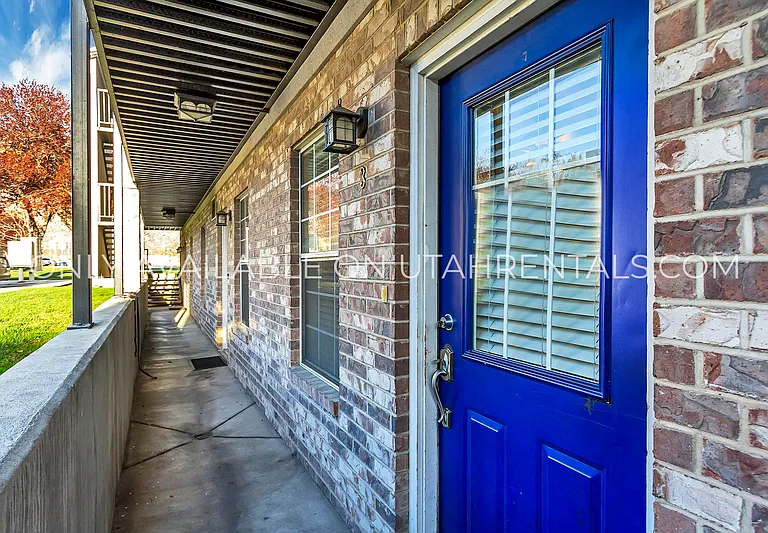 909 N 500 W #3 — Photo 14