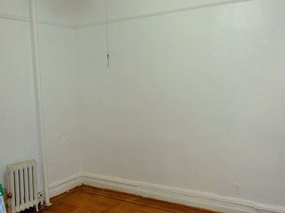 5th image of 1574 Eastern Pkwy APT 2