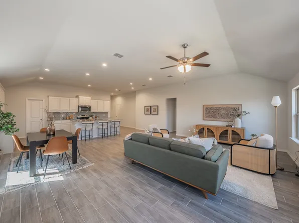 5804 Brookville Dr, Fort Worth, TX 76179