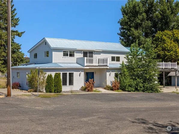 318 W Maple Street, Almira, WA 99103