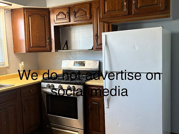5th image of 4421 9th Ave