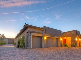 1075 College Heights Ct, Henderson, NV 89002