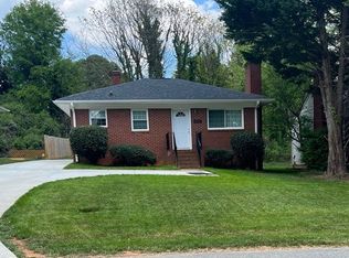 161 Endsley Ave, Winston Salem, NC 27106