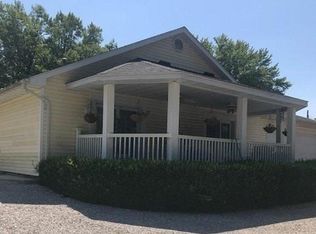 1307 Kinsella Ave, Swansea, IL 62226