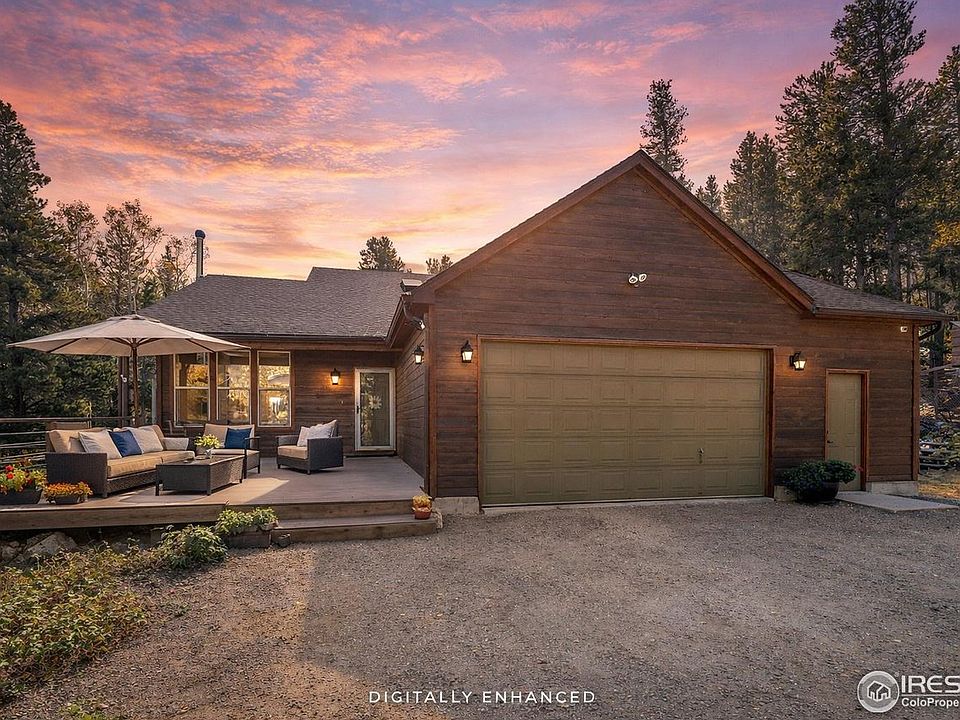 1st image of 220 Timber Rd