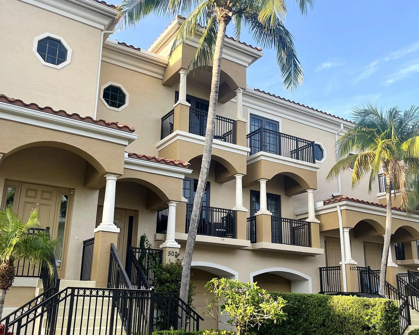 3 bed, 3.5 bath, 2882 sqft, $6,500 — Photo 4
