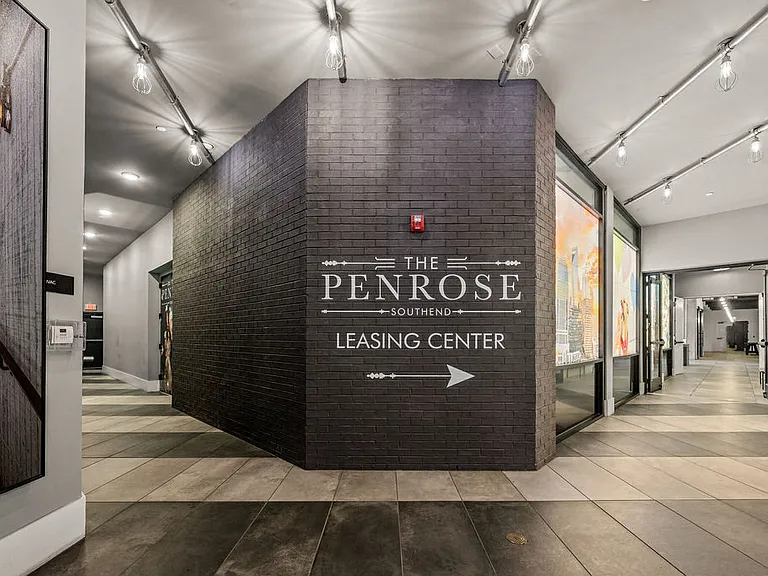 Penrose — Photo 39