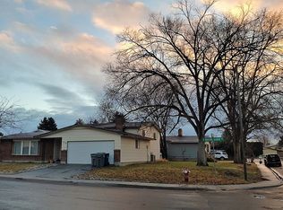 750 S Queens Guard Way, Boise, ID 83709