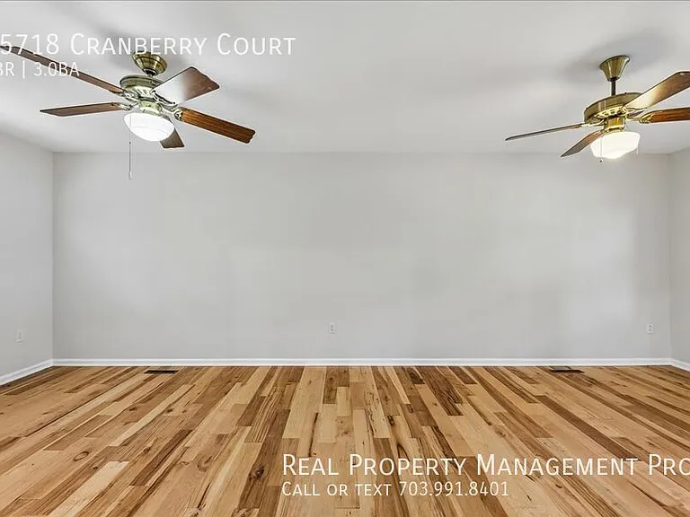 15718 Cranberry Ct — Photo 12