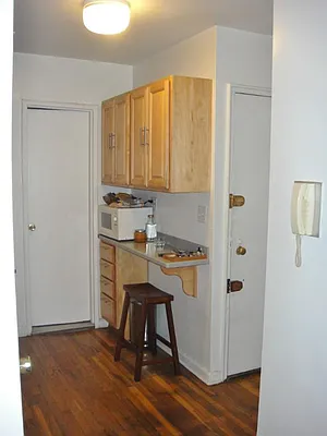 Rented by Sandra Greer Real Estate | media 10
