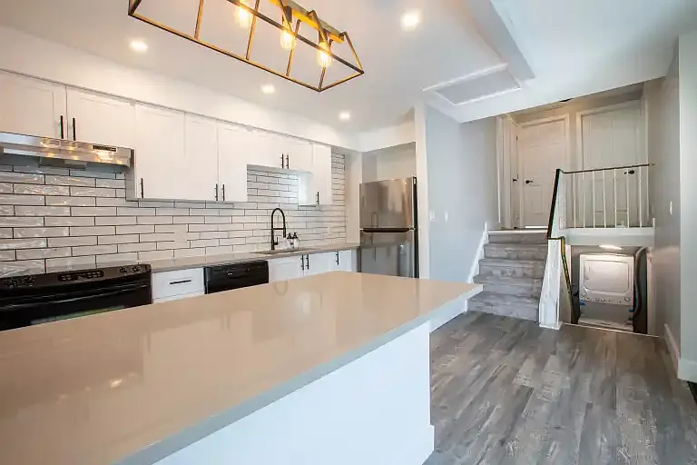 1149 Basswood Pl #1A — Photo 7