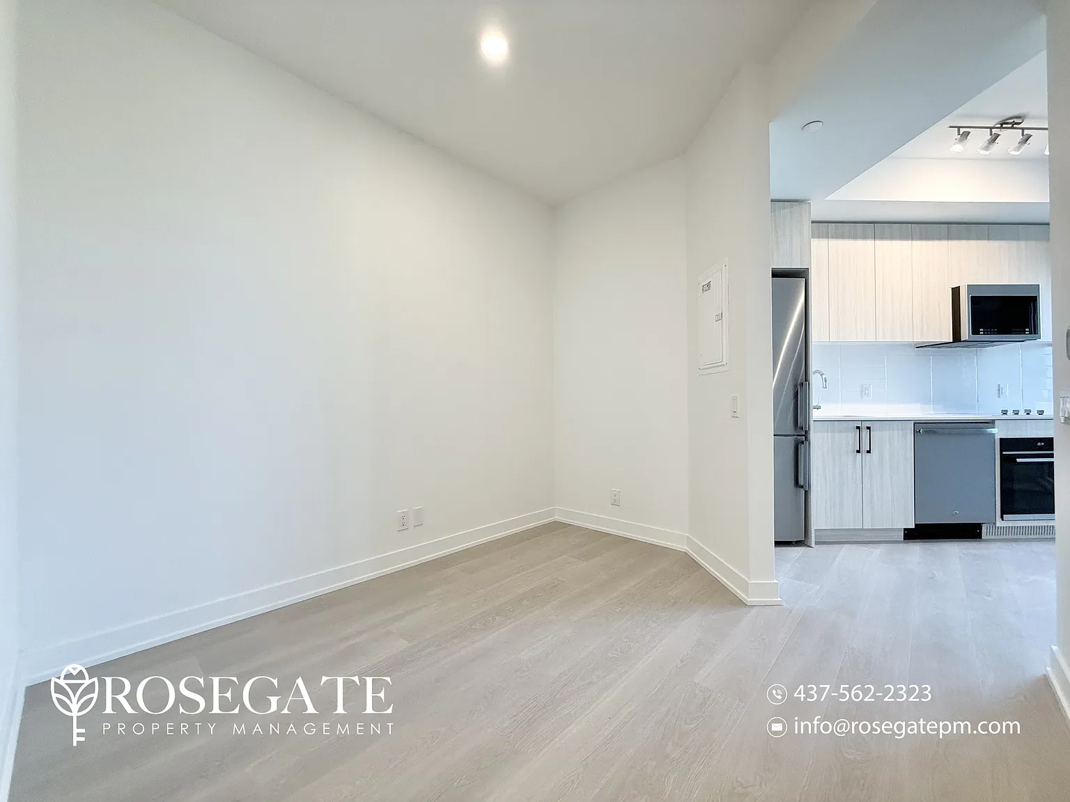 20 Deans Drive Toronto — Photo 4