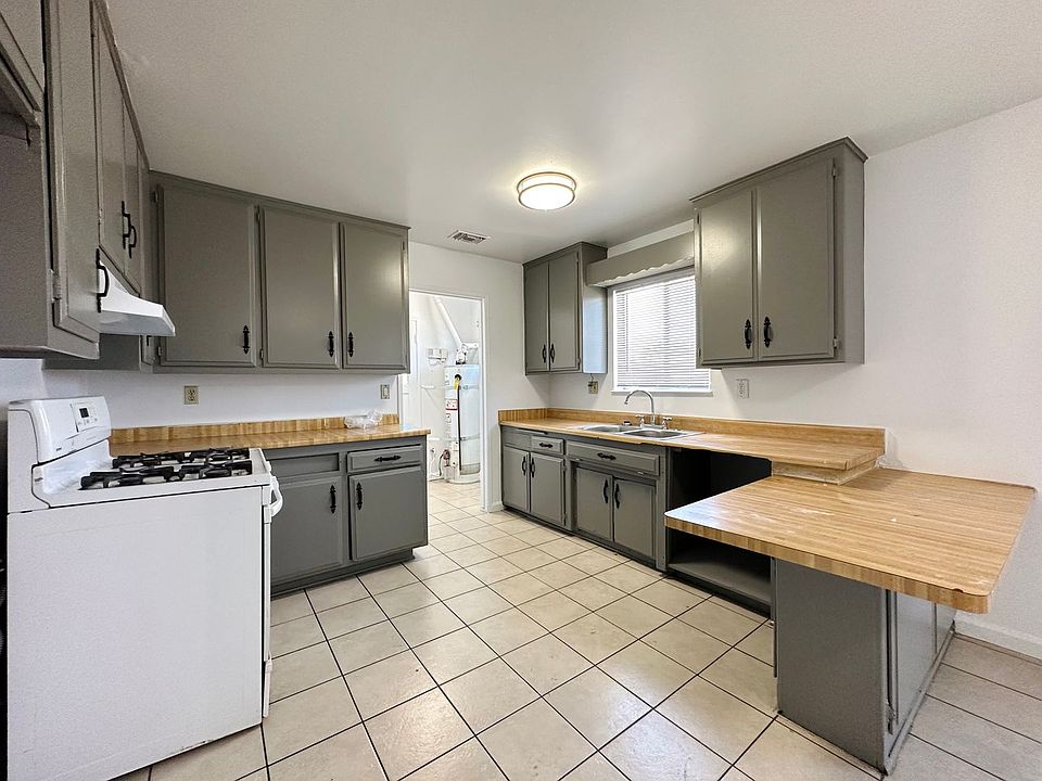 1st image of 8821 Bishop Ave