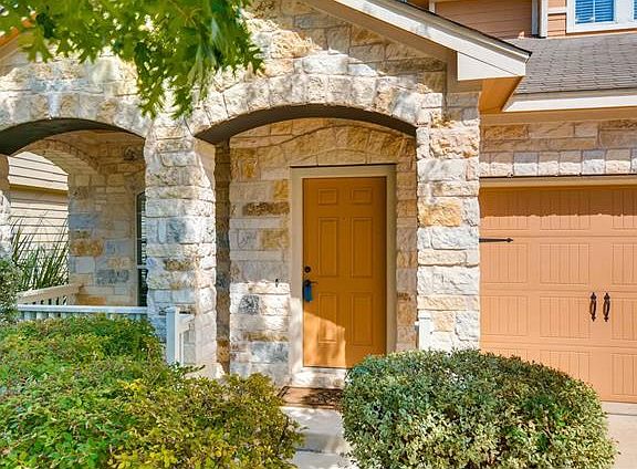 3rd image of 10202 Maydelle Dr #225