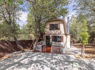 459 Inyo Ave, Sugarloaf, CA 92386