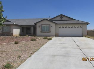 21273 Tannin Pl, Apple Valley, CA 92308