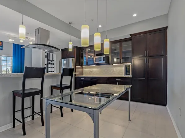 501 Knights Run Ave APT 1317, Tampa, FL 33602