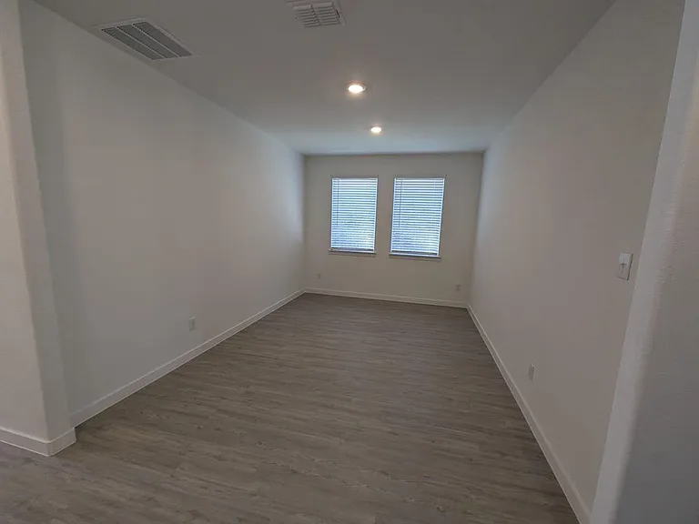 1842 White Ash Way — Photo 19