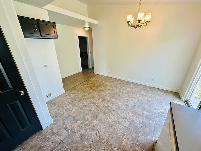 306 Quail Cove Cir — Photo 5