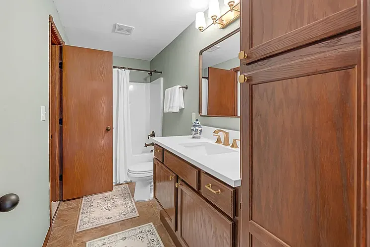 Cedar Haven — Photo 11