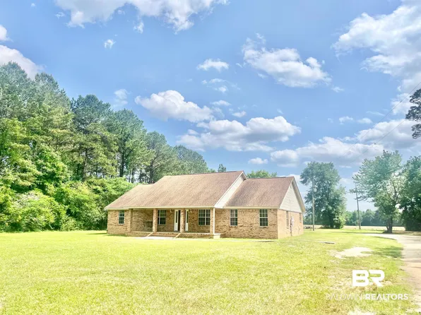 61205 Milstead Rd, Bay Minette, AL 36507