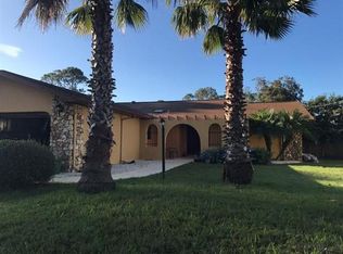50 Berkshire Ln, Palm Coast, FL 32137