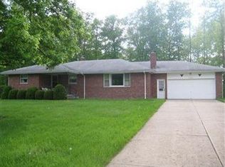 7446 Sugartree Dr, Youngstown, OH 44512
