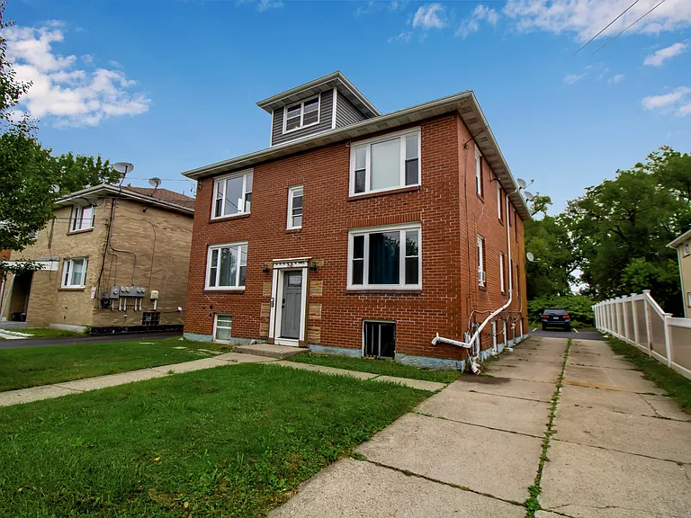 1540 Abbott Rd #2 — Photo 15